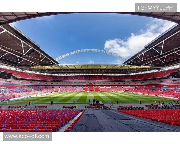 切尔西大胜曼城五球狂潮帽子戏法引领足总杯战术分析