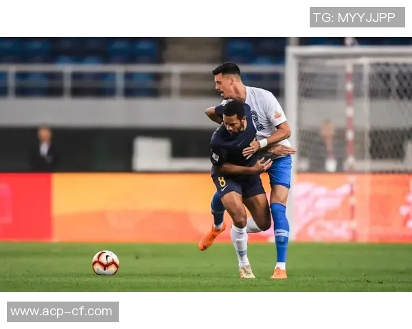 中超精彩对决拜仁大胜里昂四球狂潮引发全场热烈欢呼