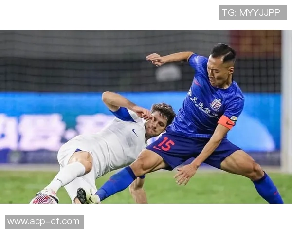 国王杯尤文图斯与波尔图激战成平局神扑引发争议判罚引全场沸腾 国王杯尤文图斯与波尔图激战成平局神扑引发争议判罚引全场沸腾