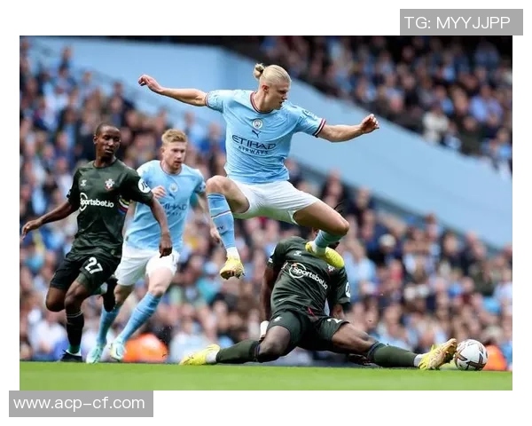 足总杯精彩对决AC米兰大胜莱比锡帽子戏法引爆全场热情